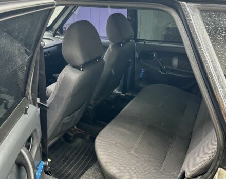 Черный ВАЗ 2114 Самара, объемом двигателя 1.6 л и пробегом 107 тыс. км за 1700 $, фото 4 на Automoto.ua