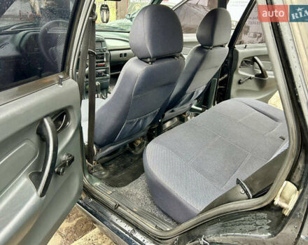 Чорний ВАЗ 2114 Самара, об'ємом двигуна 1.6 л та пробігом 136 тис. км за 2450 $, фото 17 на Automoto.ua