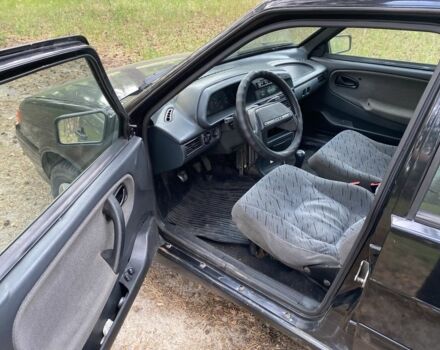 Черный ВАЗ 2114 Самара, объемом двигателя 1.6 л и пробегом 195 тыс. км за 1950 $, фото 6 на Automoto.ua