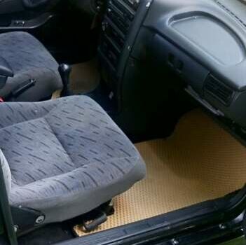 Черный ВАЗ 2114 Самара, объемом двигателя 1.6 л и пробегом 87 тыс. км за 2500 $, фото 7 на Automoto.ua