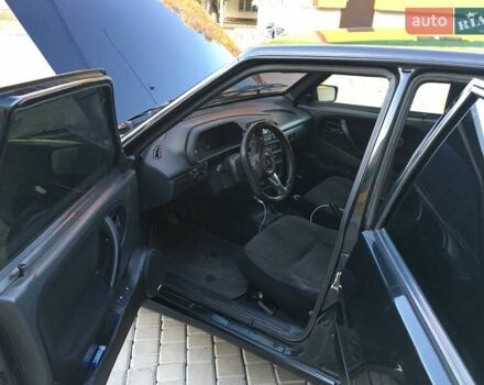 Черный ВАЗ 2114 Самара, объемом двигателя 1.6 л и пробегом 270 тыс. км за 3000 $, фото 4 на Automoto.ua