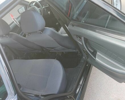 Черный ВАЗ 2114 Самара, объемом двигателя 1.6 л и пробегом 115 тыс. км за 2650 $, фото 5 на Automoto.ua