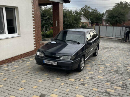 Чорний ВАЗ 2114 Самара, об'ємом двигуна 1.6 л та пробігом 220 тис. км за 2200 $, фото 1 на Automoto.ua