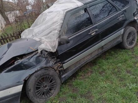 Чорний ВАЗ 2114 Самара, об'ємом двигуна 1.6 л та пробігом 280 тис. км за 600 $, фото 1 на Automoto.ua