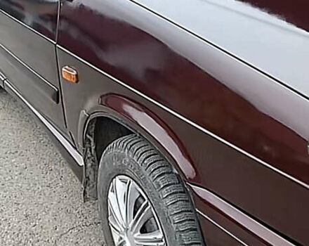 Красный ВАЗ 2114 Самара, объемом двигателя 1.6 л и пробегом 256 тыс. км за 2200 $, фото 4 на Automoto.ua