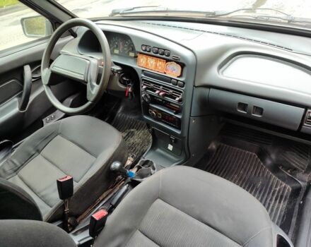 Червоний ВАЗ 2114 Самара, об'ємом двигуна 1.6 л та пробігом 200 тис. км за 1950 $, фото 10 на Automoto.ua