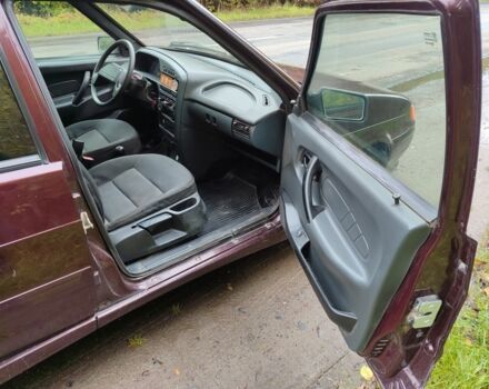 Червоний ВАЗ 2114 Самара, об'ємом двигуна 1.6 л та пробігом 200 тис. км за 1950 $, фото 11 на Automoto.ua