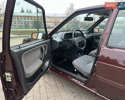 Красный ВАЗ 2114 Самара, объемом двигателя 1.6 л и пробегом 65 тыс. км за 3650 $, фото 8 на Automoto.ua