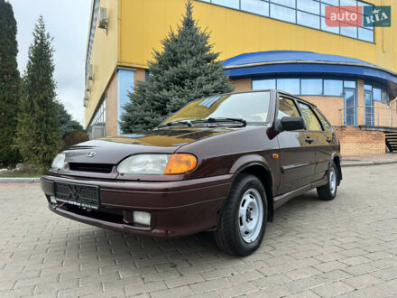 Красный ВАЗ 2114 Самара, объемом двигателя 1.6 л и пробегом 65 тыс. км за 3650 $, фото 1 на Automoto.ua