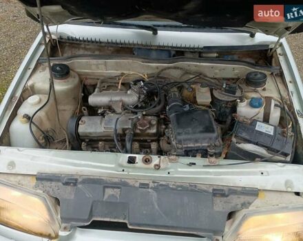 Серый ВАЗ 2114 Самара, объемом двигателя 1.5 л и пробегом 229 тыс. км за 1450 $, фото 3 на Automoto.ua