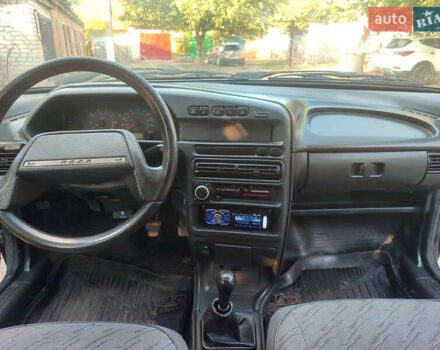 Серый ВАЗ 2114 Самара, объемом двигателя 1.5 л и пробегом 289 тыс. км за 1800 $, фото 6 на Automoto.ua