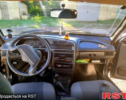 Сірий ВАЗ 2114 Самара, об'ємом двигуна 1.5 л та пробігом 200 тис. км за 2000 $, фото 2 на Automoto.ua