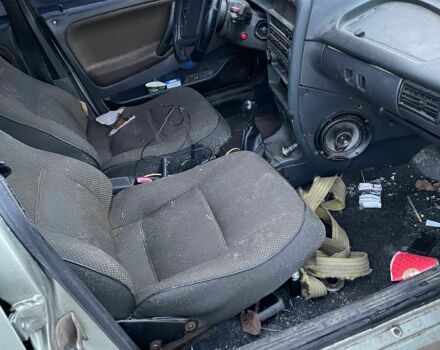 Серый ВАЗ 2114 Самара, объемом двигателя 1.5 л и пробегом 2 тыс. км за 500 $, фото 2 на Automoto.ua