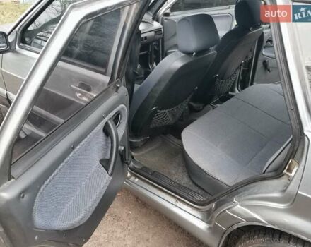 Серый ВАЗ 2114 Самара, объемом двигателя 1.5 л и пробегом 350 тыс. км за 2000 $, фото 7 на Automoto.ua