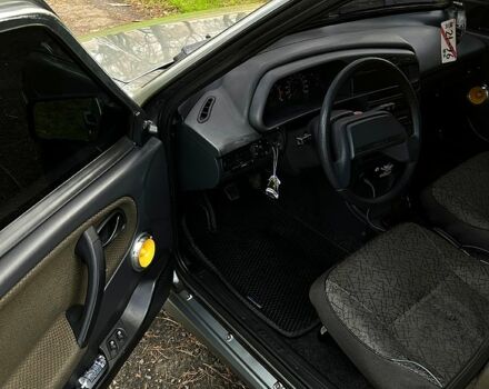 Серый ВАЗ 2114 Самара, объемом двигателя 1.6 л и пробегом 200 тыс. км за 2950 $, фото 5 на Automoto.ua