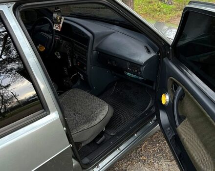 Серый ВАЗ 2114 Самара, объемом двигателя 1.6 л и пробегом 200 тыс. км за 2950 $, фото 10 на Automoto.ua