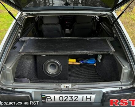 Серый ВАЗ 2114 Самара, объемом двигателя 1.6 л и пробегом 200 тыс. км за 2950 $, фото 3 на Automoto.ua