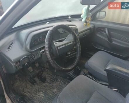 Сірий ВАЗ 2114 Самара, об'ємом двигуна 1.6 л та пробігом 260 тис. км за 1900 $, фото 5 на Automoto.ua