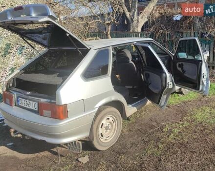 Серый ВАЗ 2114 Самара, объемом двигателя 1.6 л и пробегом 140 тыс. км за 2440 $, фото 2 на Automoto.ua