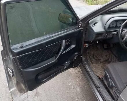 Серый ВАЗ 2114 Самара, объемом двигателя 1.6 л и пробегом 200 тыс. км за 1700 $, фото 5 на Automoto.ua