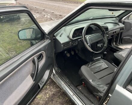 Сірий ВАЗ 2114 Самара, об'ємом двигуна 1.6 л та пробігом 242 тис. км за 1650 $, фото 5 на Automoto.ua