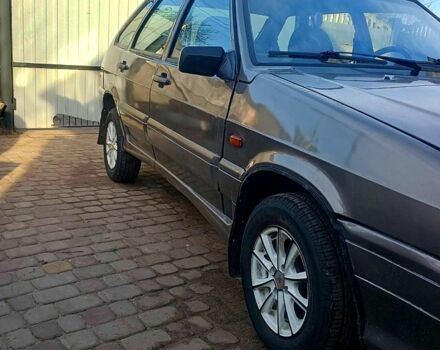 Серый ВАЗ 2114 Самара, объемом двигателя 1.6 л и пробегом 111 тыс. км за 2200 $, фото 6 на Automoto.ua