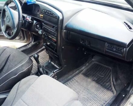 ВАЗ 2114 Самара 2008 в Гайсине на Automoto.ua Серый ВАЗ 2114 Самара, объемом двигателя 1.6 л и пробегом 224 тыс. км за 2300 $, фото 2 на Automoto.ua