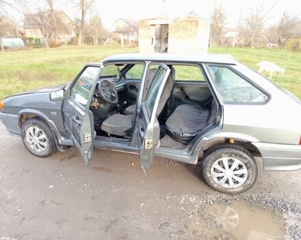 Серый ВАЗ 2114 Самара, объемом двигателя 1.6 л и пробегом 160 тыс. км за 1100 $, фото 11 на Automoto.ua