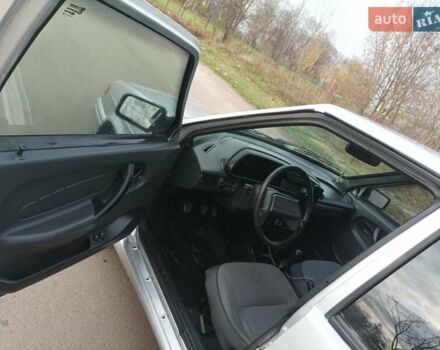 Серый ВАЗ 2114 Самара, объемом двигателя 1.6 л и пробегом 200 тыс. км за 2300 $, фото 1 на Automoto.ua