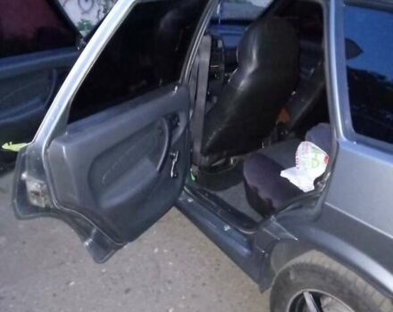 Серый ВАЗ 2114 Самара, объемом двигателя 1.6 л и пробегом 184 тыс. км за 2100 $, фото 1 на Automoto.ua