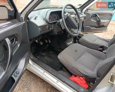 Серый ВАЗ 2114 Самара, объемом двигателя 1.6 л и пробегом 83 тыс. км за 2450 $, фото 23 на Automoto.ua