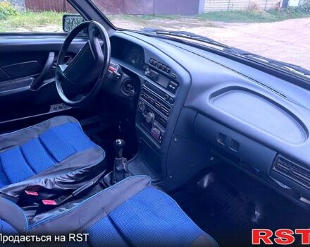 Серый ВАЗ 2114 Самара, объемом двигателя 1.6 л и пробегом 150 тыс. км за 1350 $, фото 3 на Automoto.ua