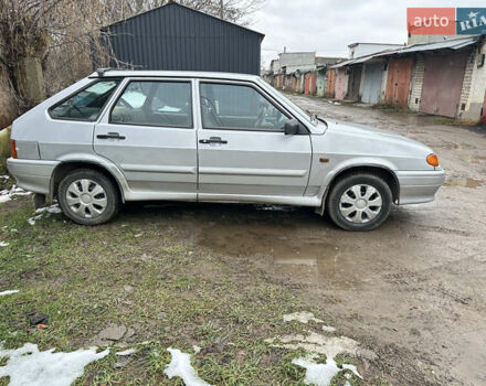 Серый ВАЗ 2114 Самара, объемом двигателя 1.6 л и пробегом 195 тыс. км за 2100 $, фото 4 на Automoto.ua
