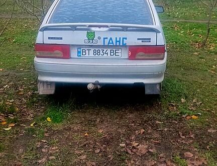 Серый ВАЗ 2114 Самара, объемом двигателя 1.5 л и пробегом 240 тыс. км за 1000 $, фото 1 на Automoto.ua