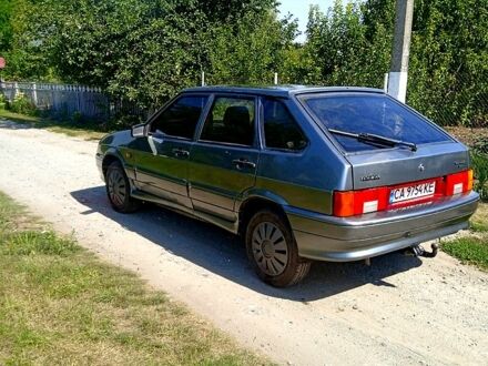 Серый ВАЗ 2114 Самара, объемом двигателя 1.5 л и пробегом 250 тыс. км за 1400 $, фото 1 на Automoto.ua