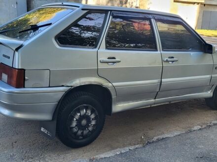 Серый ВАЗ 2114 Самара, объемом двигателя 1.6 л и пробегом 100 тыс. км за 1305 $, фото 1 на Automoto.ua