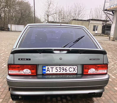 Серый ВАЗ 2114 Самара, объемом двигателя 1.6 л и пробегом 101 тыс. км за 2000 $, фото 1 на Automoto.ua