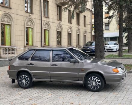 Серый ВАЗ 2114 Самара, объемом двигателя 1.6 л и пробегом 250 тыс. км за 2000 $, фото 1 на Automoto.ua