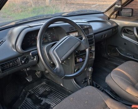 Синий ВАЗ 2114 Самара, объемом двигателя 1.5 л и пробегом 200 тыс. км за 1700 $, фото 5 на Automoto.ua