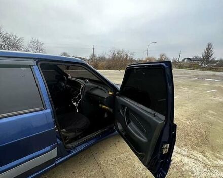 Синий ВАЗ 2114 Самара, объемом двигателя 1.5 л и пробегом 160 тыс. км за 2000 $, фото 3 на Automoto.ua