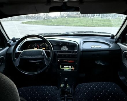 Зеленый ВАЗ 2114 Самара, объемом двигателя 1.6 л и пробегом 113 тыс. км за 4100 $, фото 7 на Automoto.ua