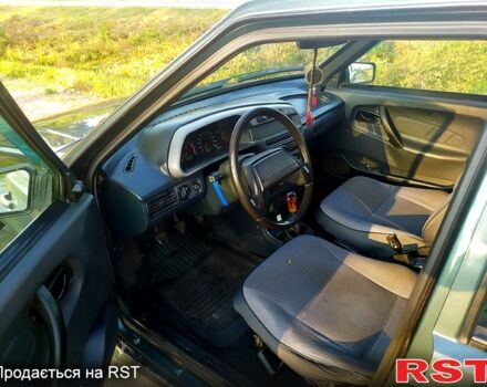 Зелений ВАЗ 2114 Самара, об'ємом двигуна 1.6 л та пробігом 230 тис. км за 1650 $, фото 7 на Automoto.ua