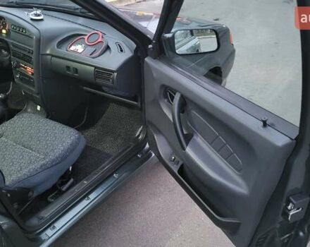 Зелений ВАЗ 2114 Самара, об'ємом двигуна 1.6 л та пробігом 75 тис. км за 2100 $, фото 16 на Automoto.ua