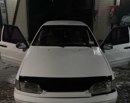 Белый ВАЗ 2115 Самара, объемом двигателя 1.5 л и пробегом 300 тыс. км за 1099 $, фото 2 на Automoto.ua