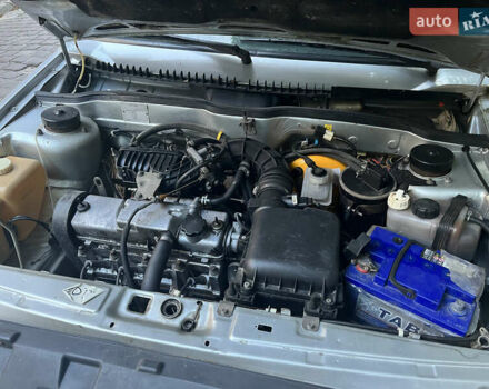 Белый ВАЗ 2115 Самара, объемом двигателя 1.5 л и пробегом 100 тыс. км за 1700 $, фото 9 на Automoto.ua