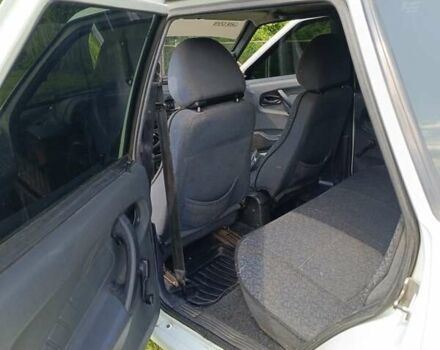 ВАЗ 2115 Самара 2009 в Сумах на Automoto.ua Белый ВАЗ 2115 Самара, объемом двигателя 1.6 л и пробегом 143 тыс. км за 2400 $, фото 4 на Automoto.ua