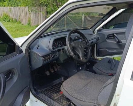 ВАЗ 2115 Самара 2009 в Сумах на Automoto.ua Белый ВАЗ 2115 Самара, объемом двигателя 1.6 л и пробегом 143 тыс. км за 2400 $, фото 5 на Automoto.ua