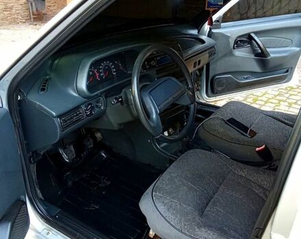 Білий ВАЗ 2115 Самара, об'ємом двигуна 1.6 л та пробігом 162 тис. км за 1700 $, фото 6 на Automoto.ua