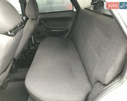 Белый ВАЗ 2115 Самара, объемом двигателя 1.6 л и пробегом 295 тыс. км за 1900 $, фото 8 на Automoto.ua