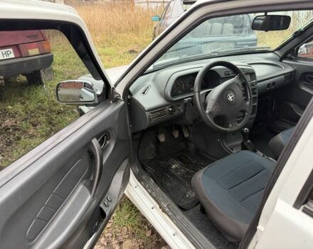 Белый ВАЗ 2115 Самара, объемом двигателя 1.6 л и пробегом 168 тыс. км за 1700 $, фото 7 на Automoto.ua